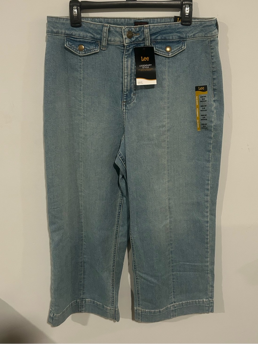 Lee woman’s Light Blue Denim Jeans